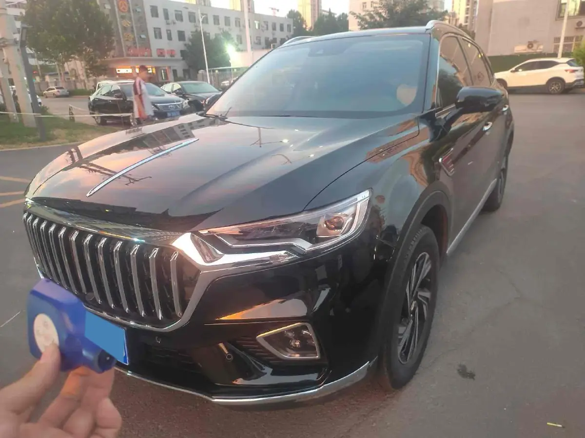 2022 HongQi HS5 2.0T 224HP L4 6AT