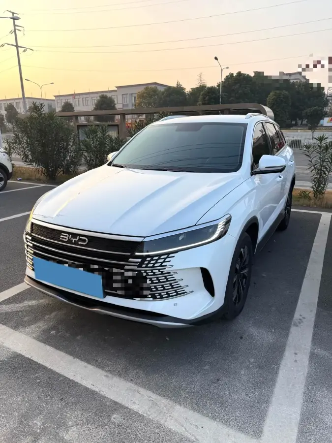 2025 BYD Sea Lion 05 DM-i 1.5L 101HP L4 E-CVT PHEV 12.9KWH