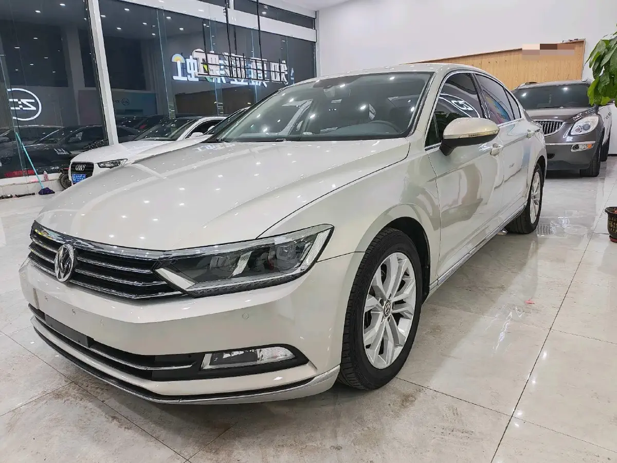 2018 Volkswagen Magotan 1.8T 180HP L4 7DCT