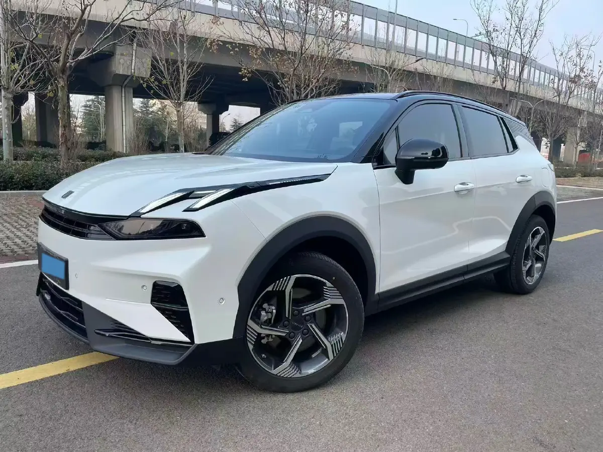 2025 LYNK&CO 06 1.5T 181HP L4 7DCT