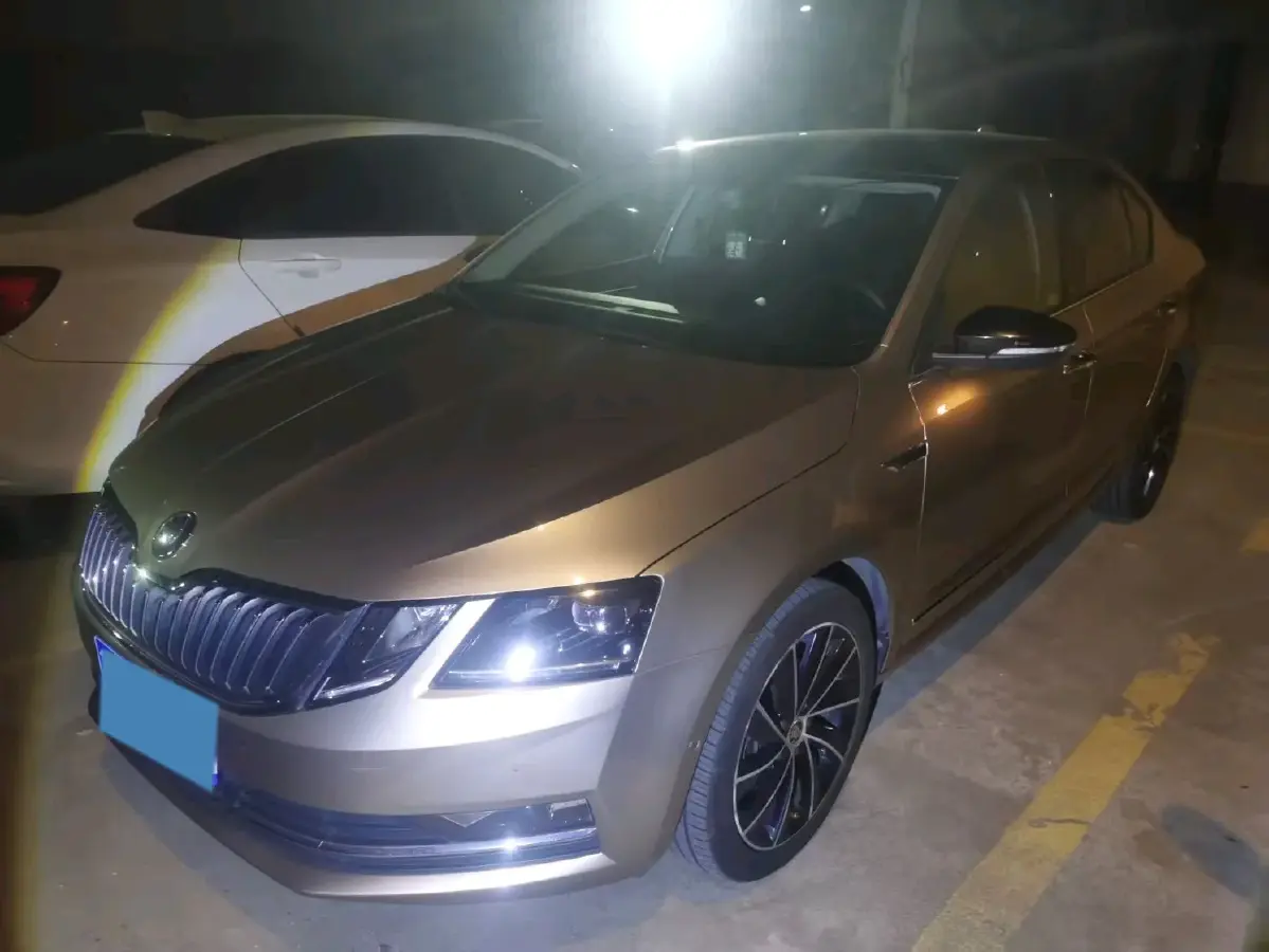 2019 Skoda Octavia 1.4T 150HP L4 7DCT