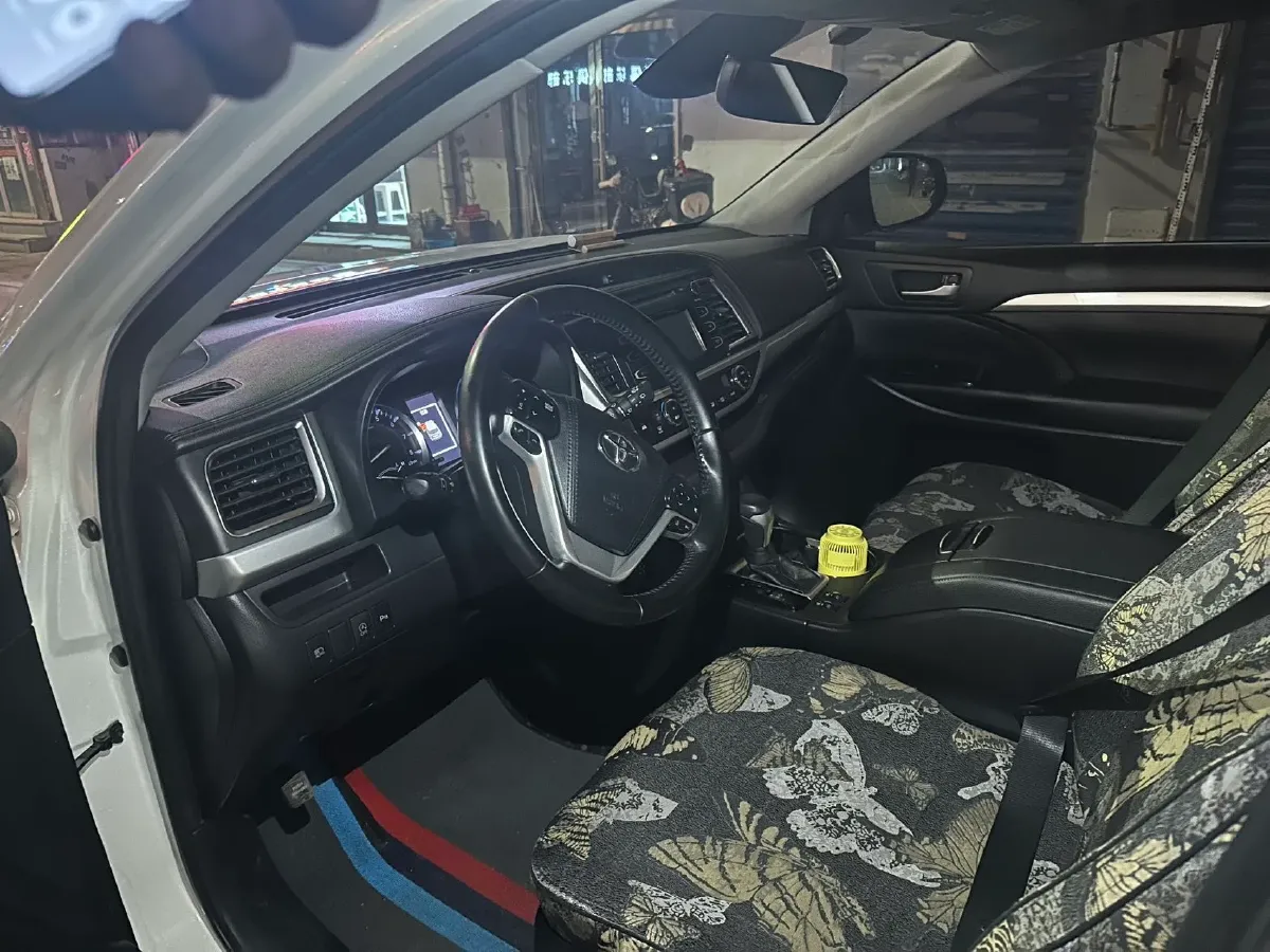 2019 HanTeng V7 1.5T 156HP L4 6AT,autocango,china used car exporter,china ev exporter,chinese used car exporter,chinese used ev exporter
