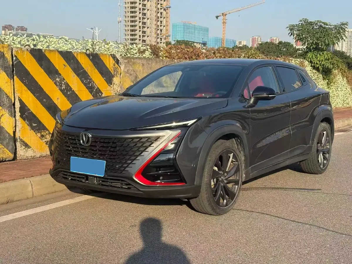 2020 ChangAn UNI-T 1.5T 180HP L4 7DCT
