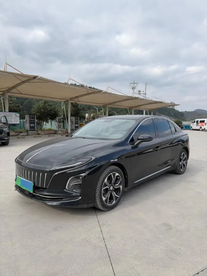 2022 HongQi E-QM5 BEV 54KWH