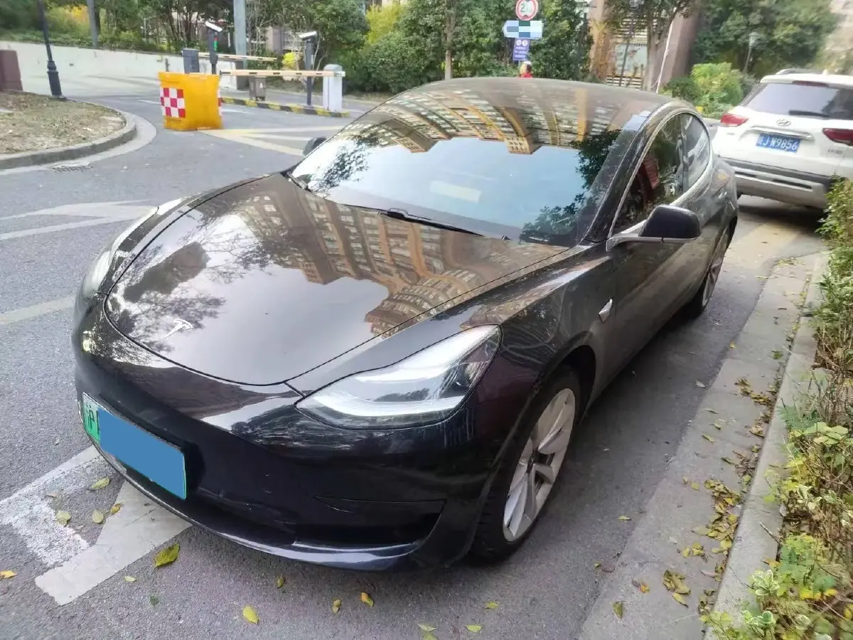 2019 Honda Odyssey 2.0L 146HP L4 E-CVT Hybrid