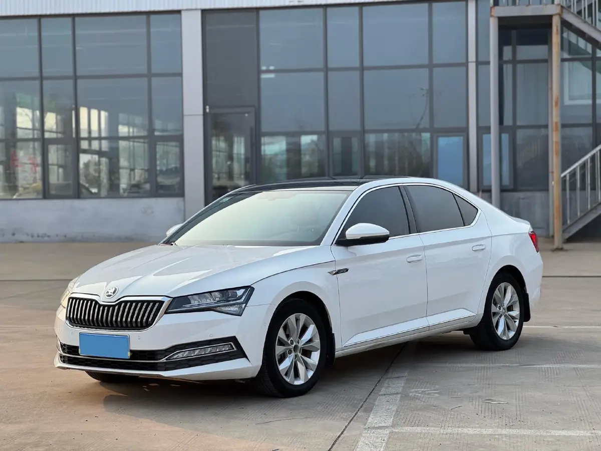 2019 Skoda Superb 1.4T 150HP L4 7DCT