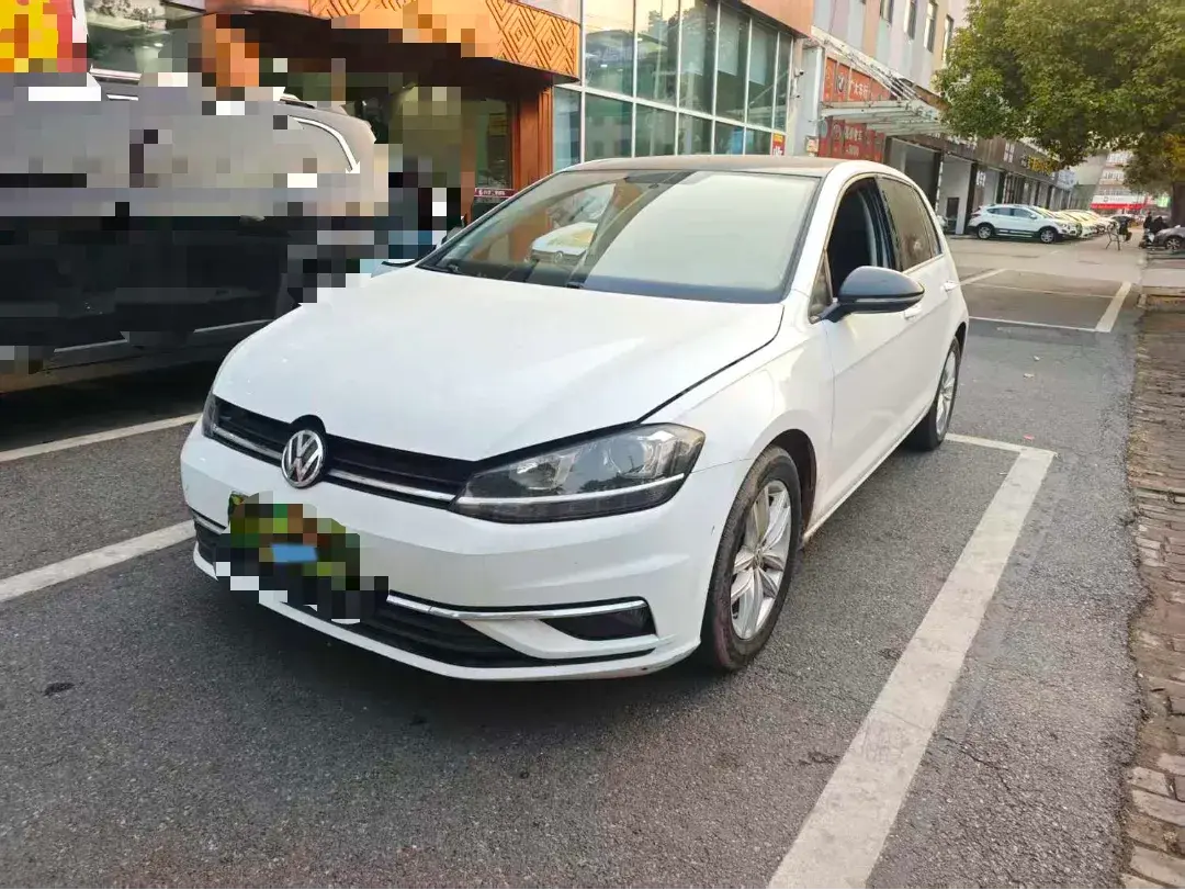 2018 Volkswagen Golf 1.6L 110HP L4 6AT