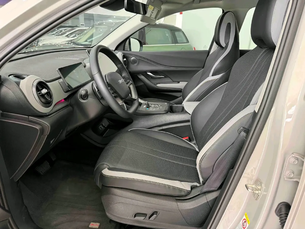 2025 BYD Sea Lion 05 DM-i 1.5L 101HP L4 E-CVT PHEV 18.3KWH,autocango,china used car exporter,china ev exporter,chinese used car exporter,chinese used ev exporter