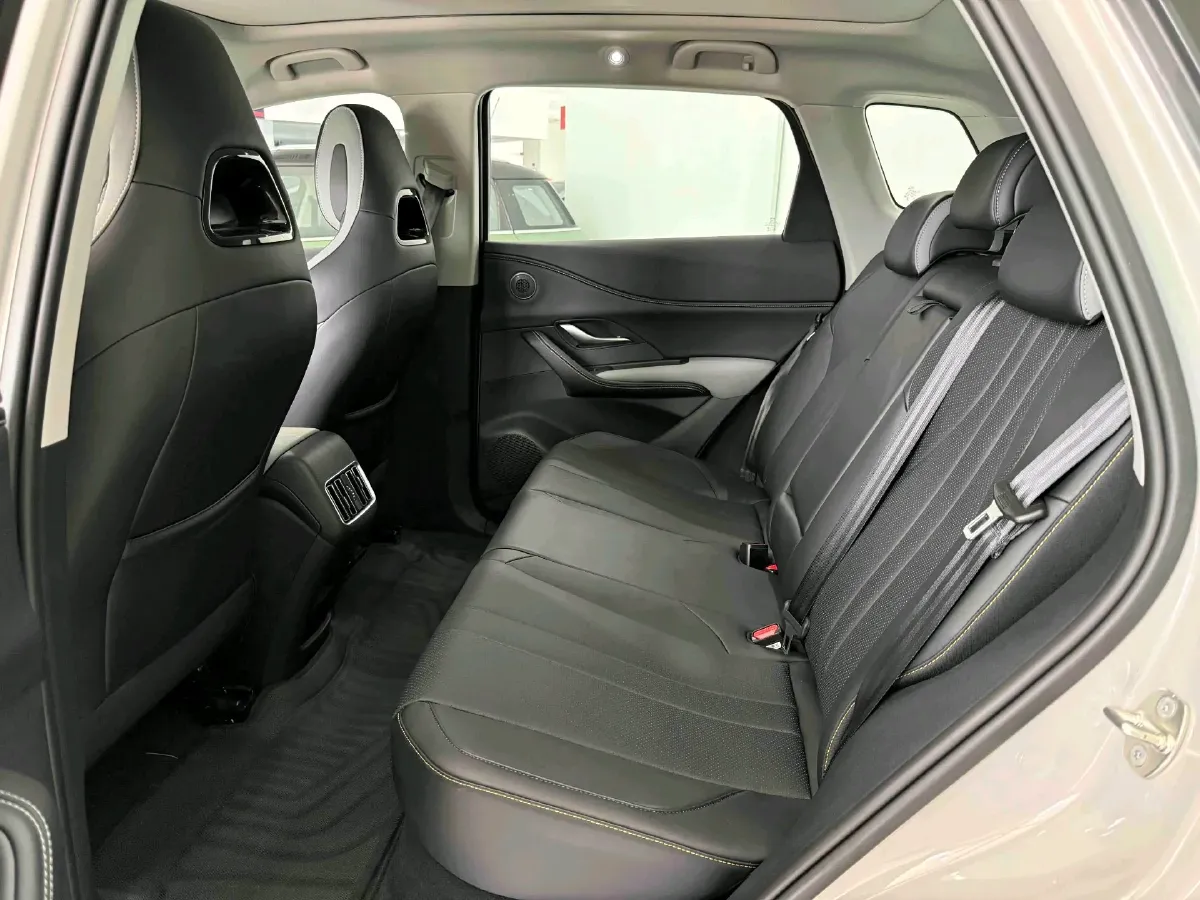 2025 BYD Sea Lion 05 DM-i 1.5L 101HP L4 E-CVT PHEV 18.3KWH,autocango,china used car exporter,china ev exporter,chinese used car exporter,chinese used ev exporter