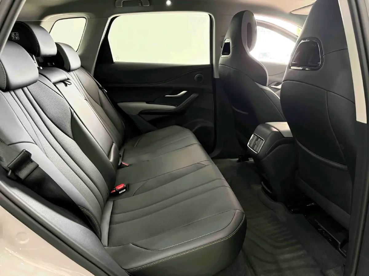 2025 BYD Sea Lion 05 DM-i 1.5L 101HP L4 E-CVT PHEV 18.3KWH,autocango,china used car exporter,china ev exporter,chinese used car exporter,chinese used ev exporter