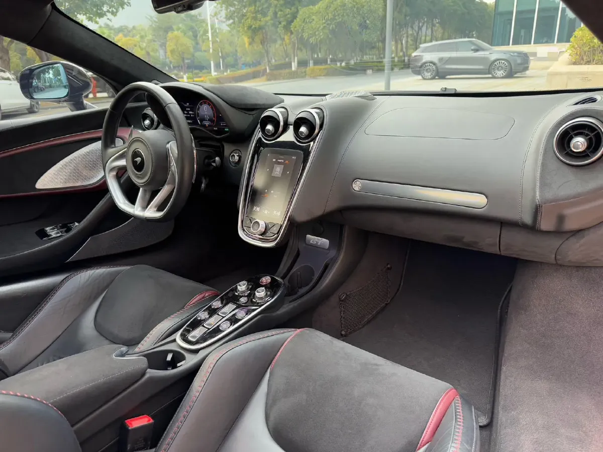 2019 Lorinser MAYBACH S Class 3.0T 367HP V6 9AT,autocango,china used car exporter,china ev exporter,chinese used car exporter,chinese used ev exporter