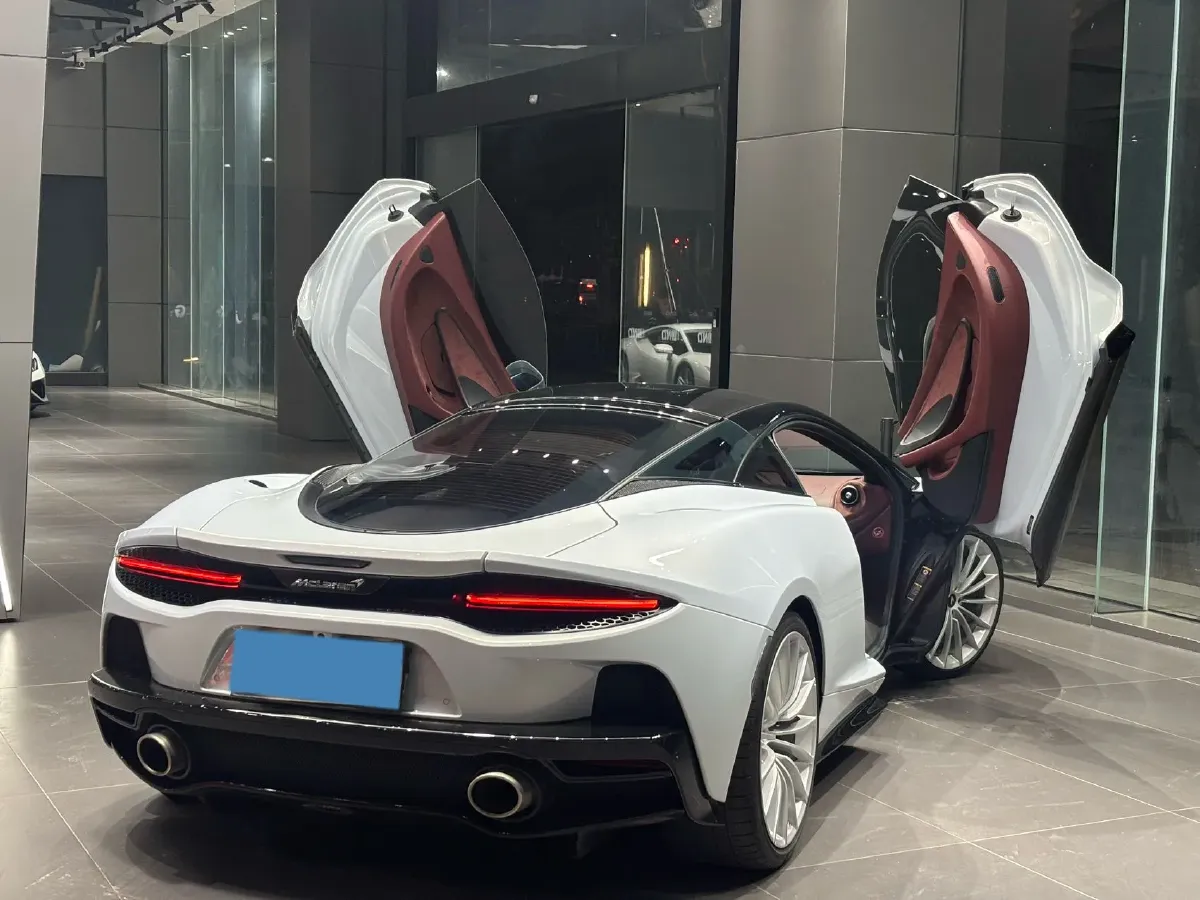 2022 McLaren GT 4.0T 620HP V8 7DCT,autocango,china used car exporter,china ev exporter,chinese used car exporter,chinese used ev exporter