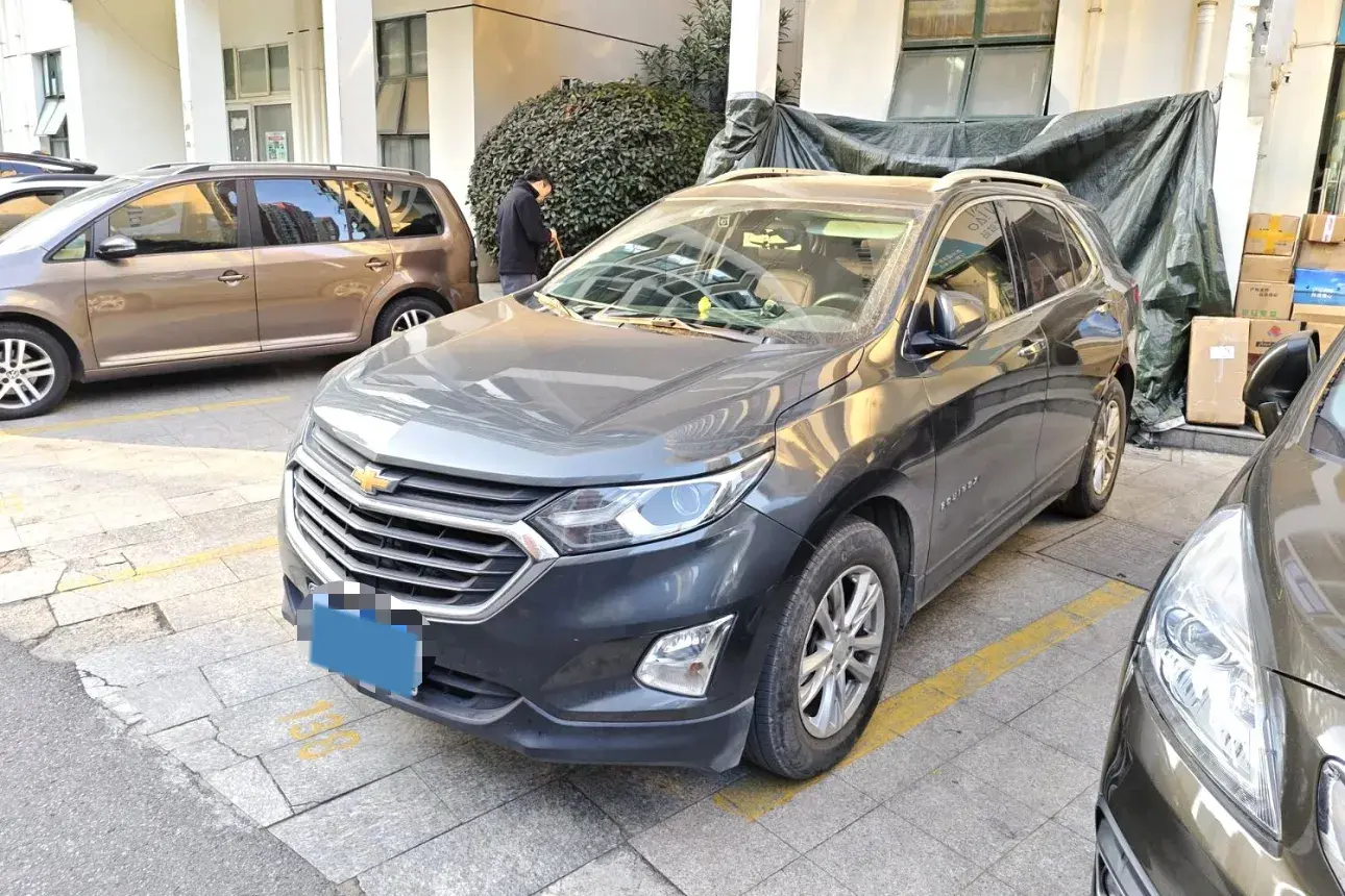 2018 Chevrolet Equinox 1.5T 180HP L4 6AT