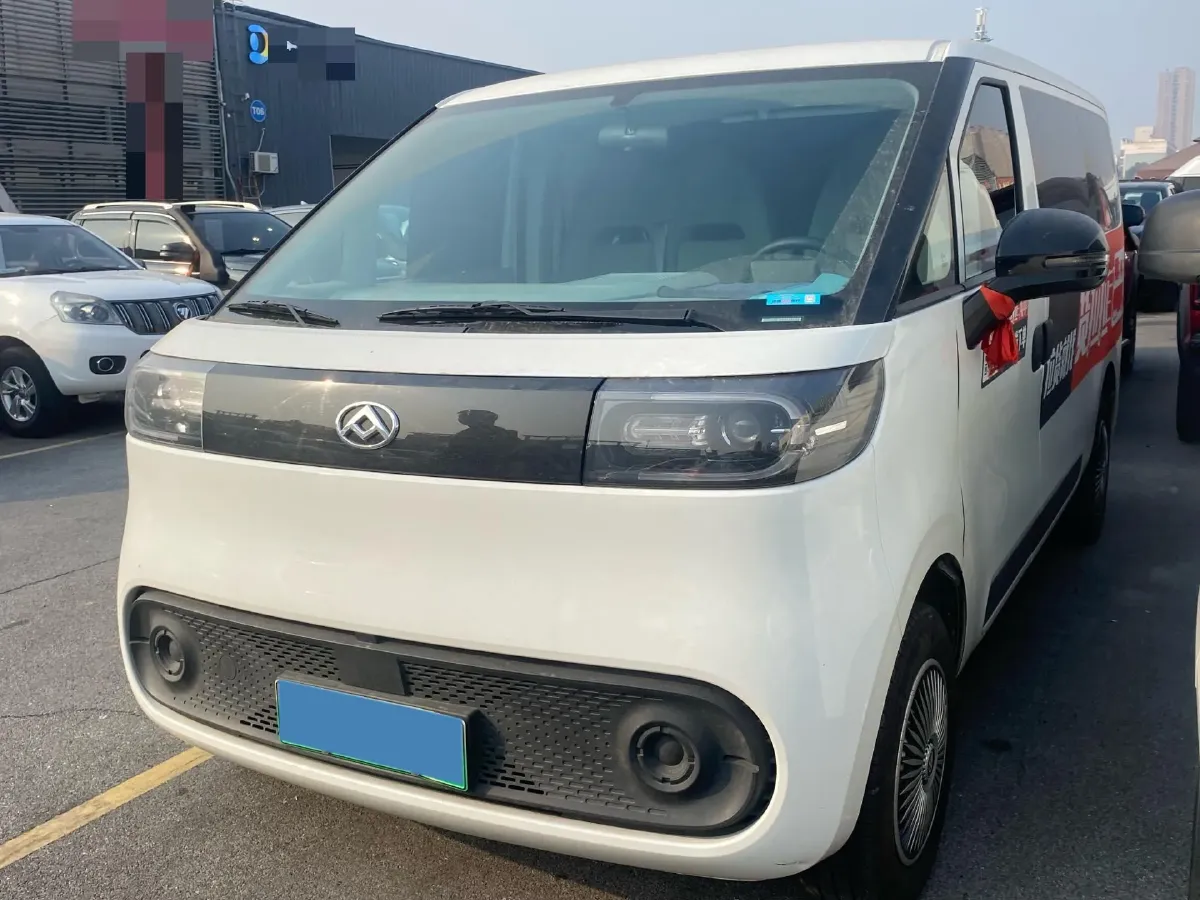 2025 JAC T8 2.0T 170HP L4 8AT,autocango,china used car exporter,china ev exporter,chinese used car exporter,chinese used ev exporter