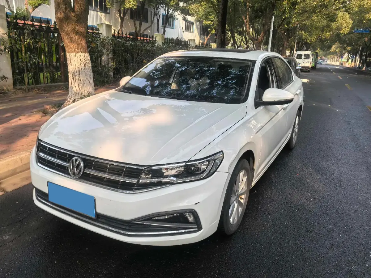2020 Volkswagen Bora 1.5L 113HP L4 6AT