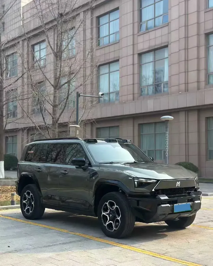 2025 M Hero WarriorM817 1.5T 197HP L4 2DHT PHEV,autocango,china used car exporter,china ev exporter,chinese used car exporter,chinese used ev exporter
