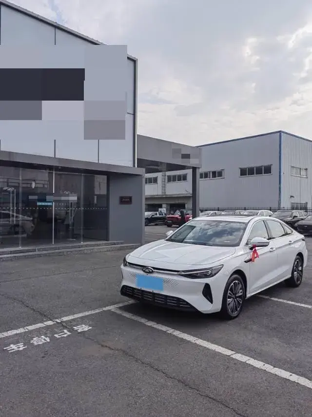 2024 Fulwin FulwinA8 1.5T 156HP L4 1DHT PHEV 18.3KWH