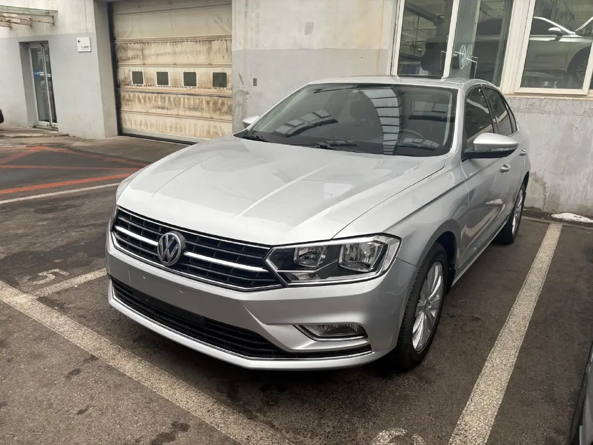 2018 Volkswagen Bora 1.5L 110HP L4 6AT