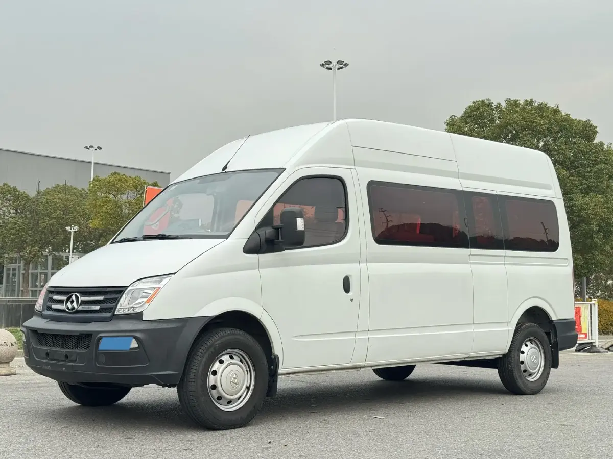 2018 DongFeng DFAC YuFeng 2.5T 136HP L4 6MT