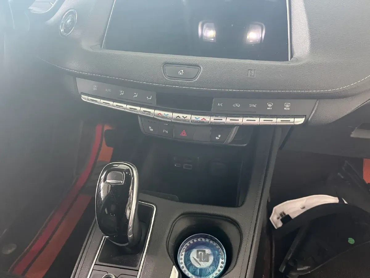 2020 Cadillac XT4 2.0T 241HP L4 9AT,autocango,china used car exporter,china ev exporter,chinese used car exporter,chinese used ev exporter