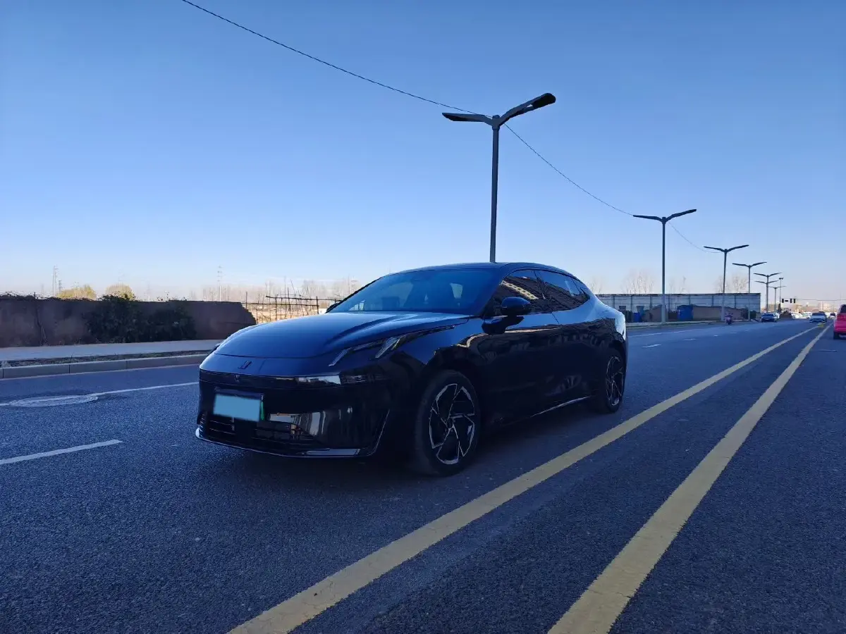 2024 LYNK&CO 07 EM-P 1.5T 163HP L4 3DHT PHEV 18.99KWH