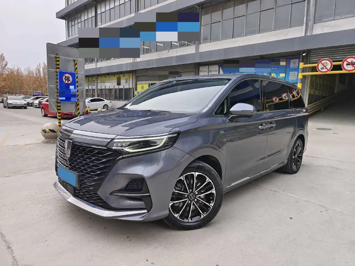 2021 Roewe iMAX8 2.0T 234HP L4 8AT