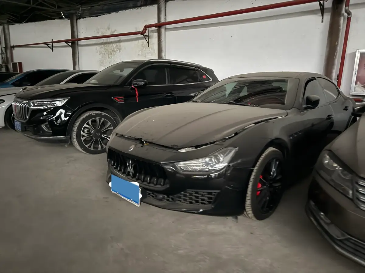 2021 Maserati Ghibli 2.0T 330HP L4 8AT