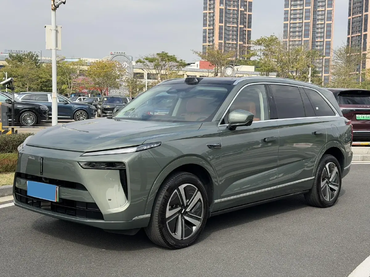 2025 WEY BlueMountain 1.5T 170HP L4 4DHT PHEV 44.5KWH