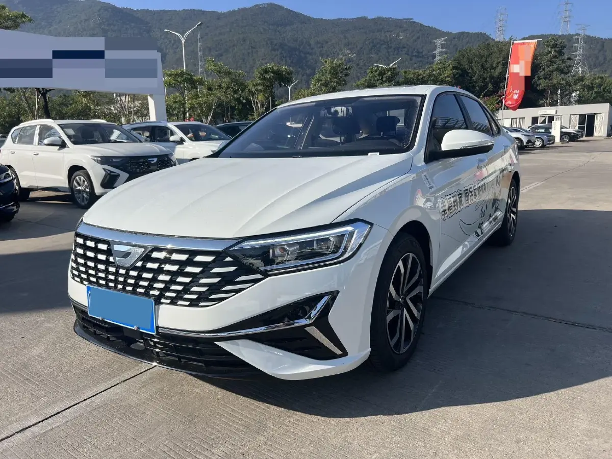 2025 Jetta JettaVA7 1.4T 150HP L4 7DCT