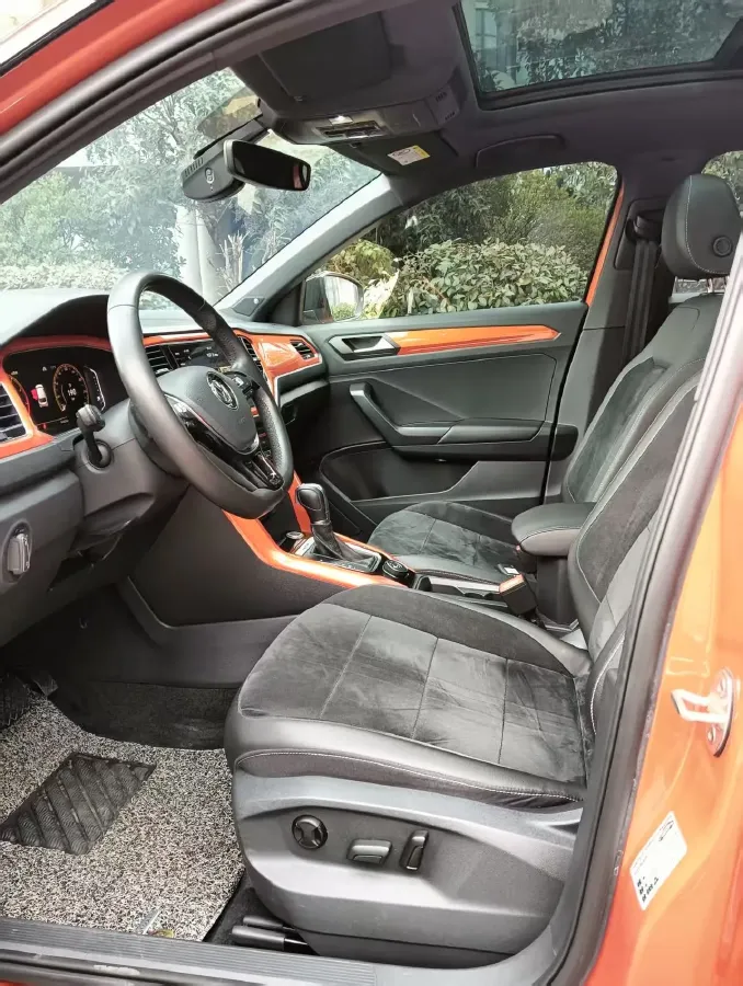 2018 Ford Kuga 1.5T 181HP L4 6AT,autocango,china used car exporter,china ev exporter,chinese used car exporter,chinese used ev exporter