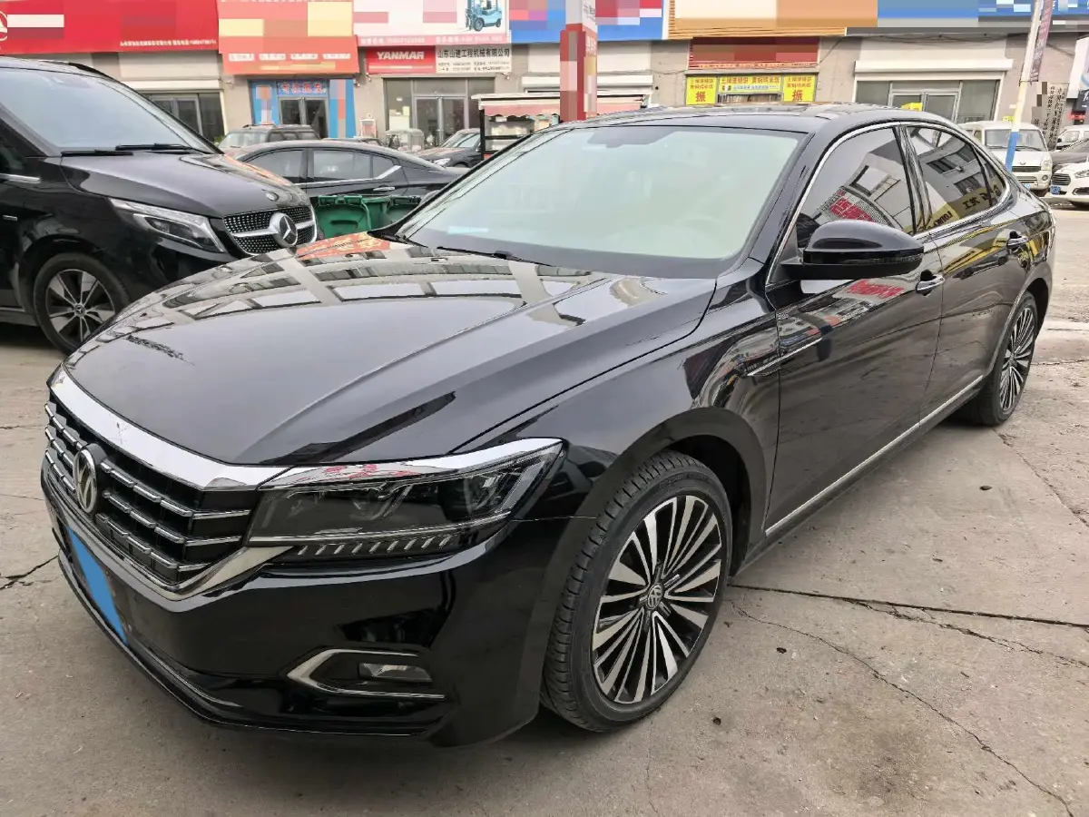 2019 Volkswagen Passat 2.0T 186HP L4 7DCT