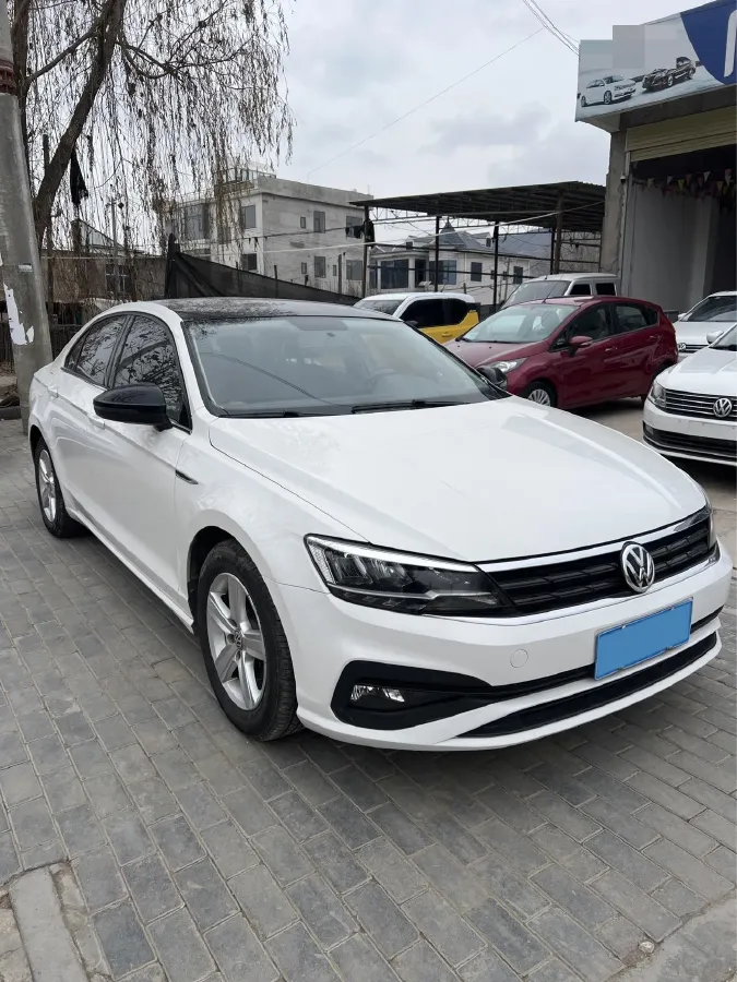 2019 Volkswagen Lamando 1.4T 131HP L4 5MT,autocango,china used car exporter,china ev exporter,chinese used car exporter,chinese used ev exporter