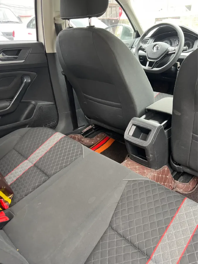 2019 Volkswagen Lamando 1.4T 131HP L4 5MT,autocango,china used car exporter,china ev exporter,chinese used car exporter,chinese used ev exporter