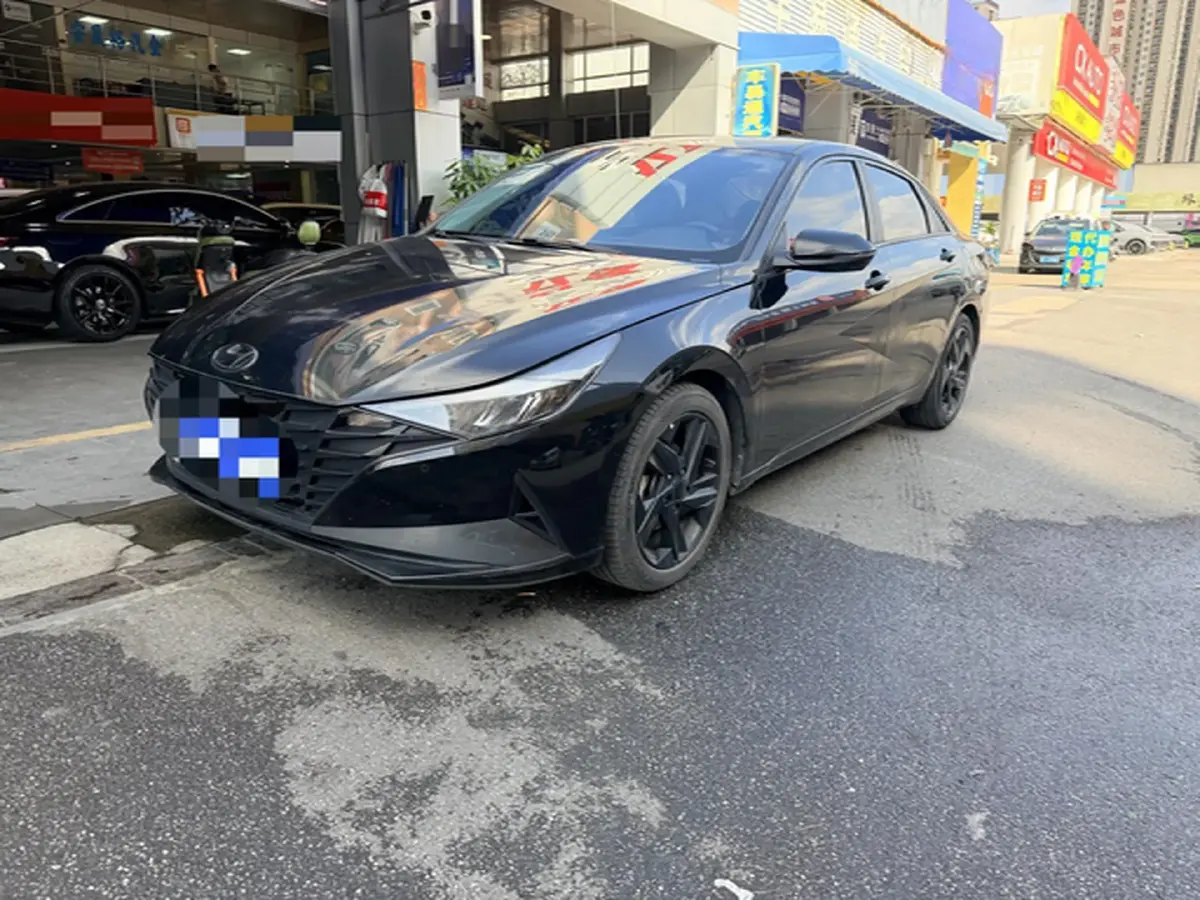 2022 Hyundai Elantra 1.5L 115HP L4 CVT