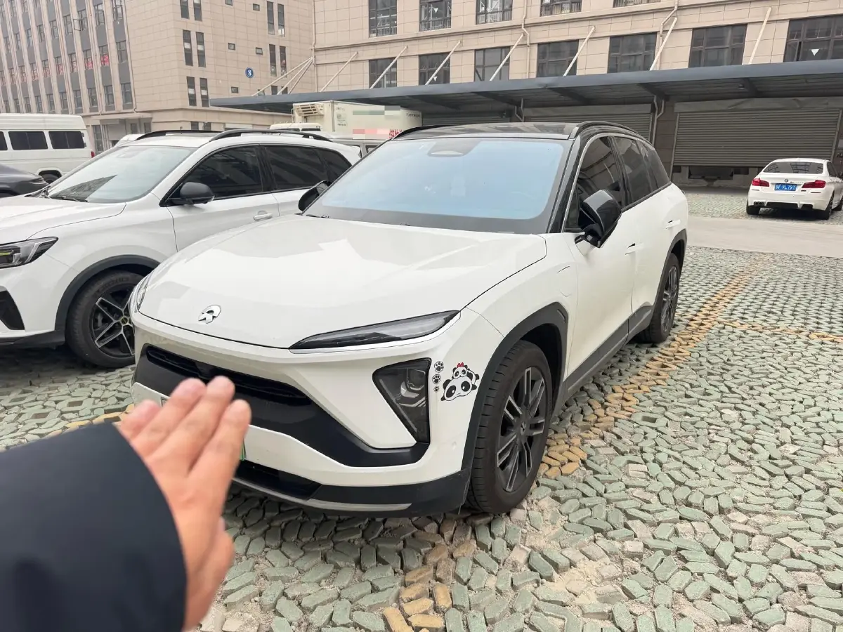 2022 NIO ES6 BEV 100KWH