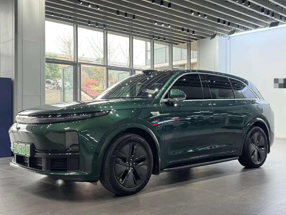 2024 Li L8 Range Extended 154HP REEV 42.8KWH