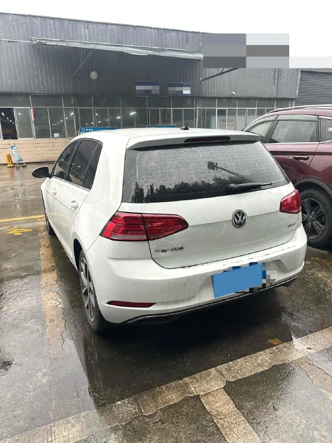 2019 Brilliance Auto V7 1.8T 231HP L4 7DCT,autocango,china used car exporter,china ev exporter,chinese used car exporter,chinese used ev exporter