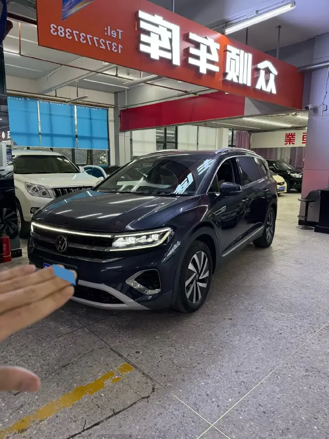 2021 Volkswagen Talagon 2.0T 220HP L4 7DCT