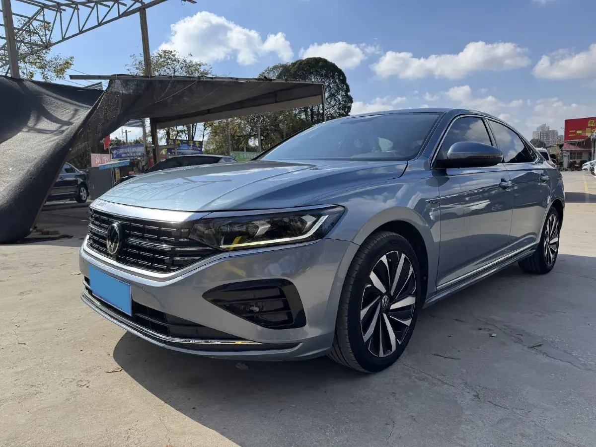 2022 Xpeng P7 BEV 60.2KWH