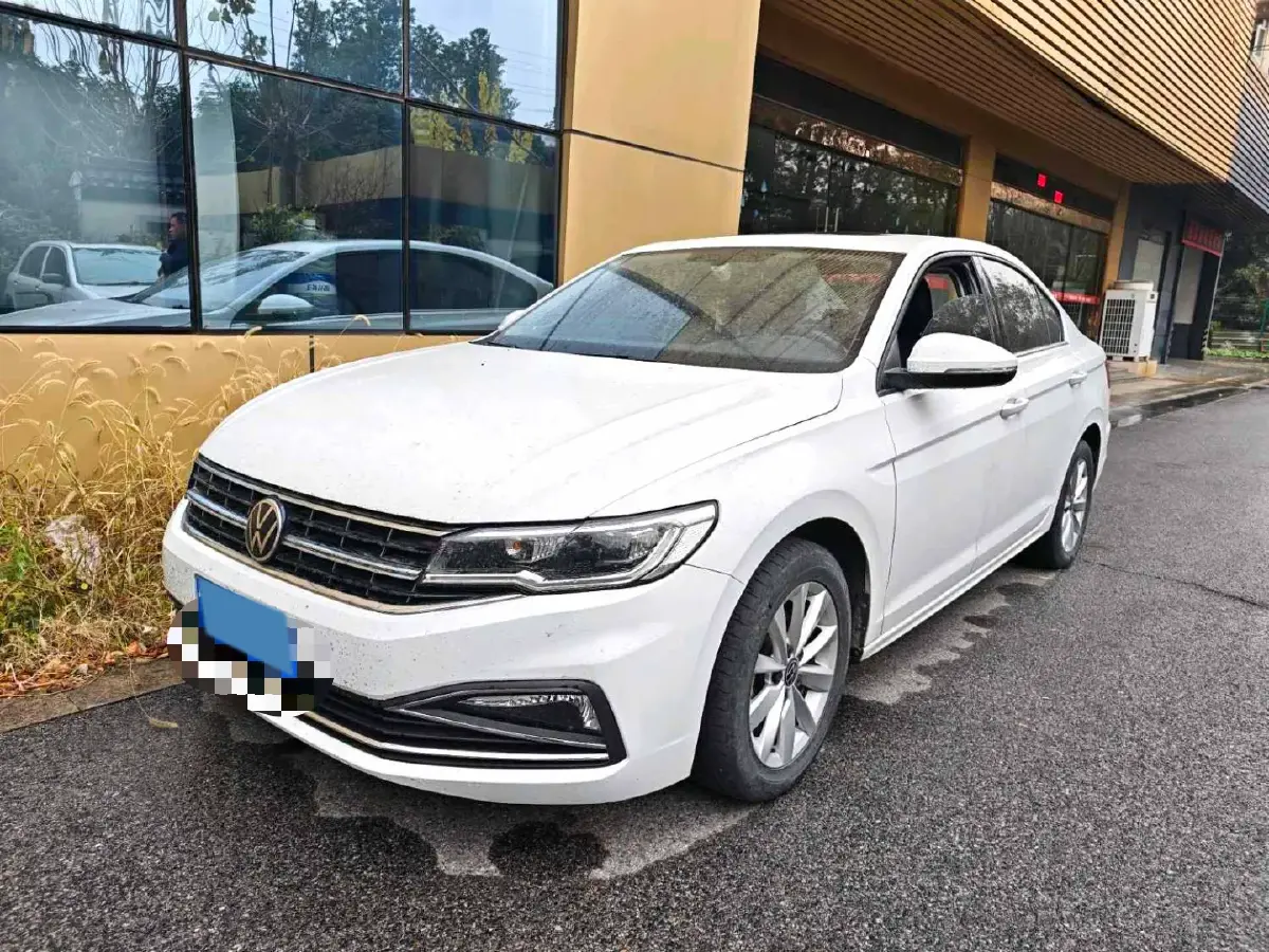 2021 Volkswagen Bora 1.5L 113HP L4 6AT