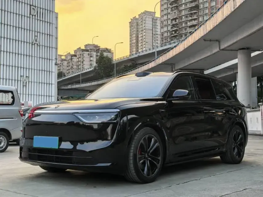 2025 AITO AITO M8 REEV 160HP REEV 53.4KWH