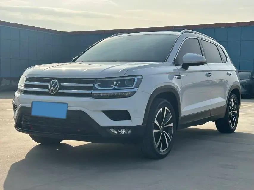 2021 Volkswagen Tharu 1.4T 150HP L4 7DCT