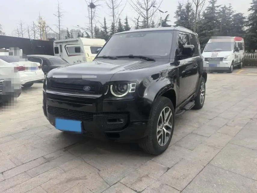 2024 Land Rover Defender 3.0T 400HP L6 8AT