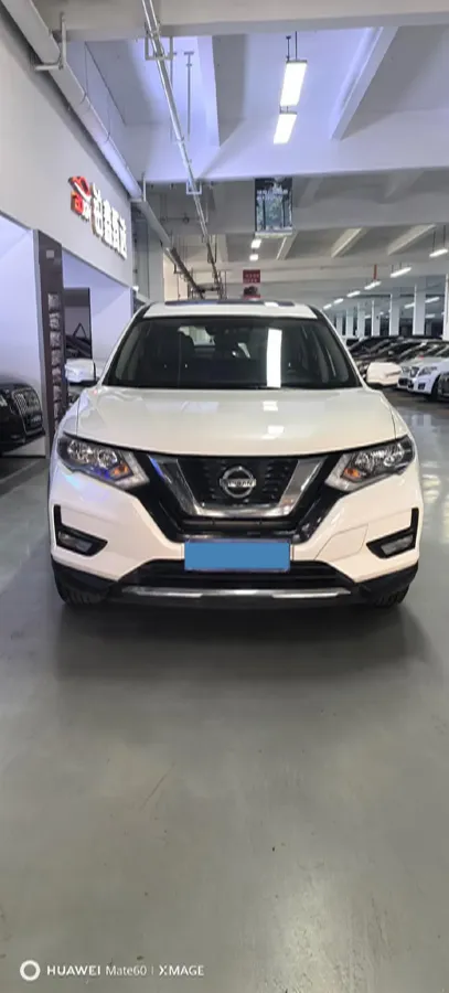 2021 Nissan X-Trail 2.0L 151HP L4 CVT,autocango,china used car exporter,china ev exporter,chinese used car exporter,chinese used ev exporter