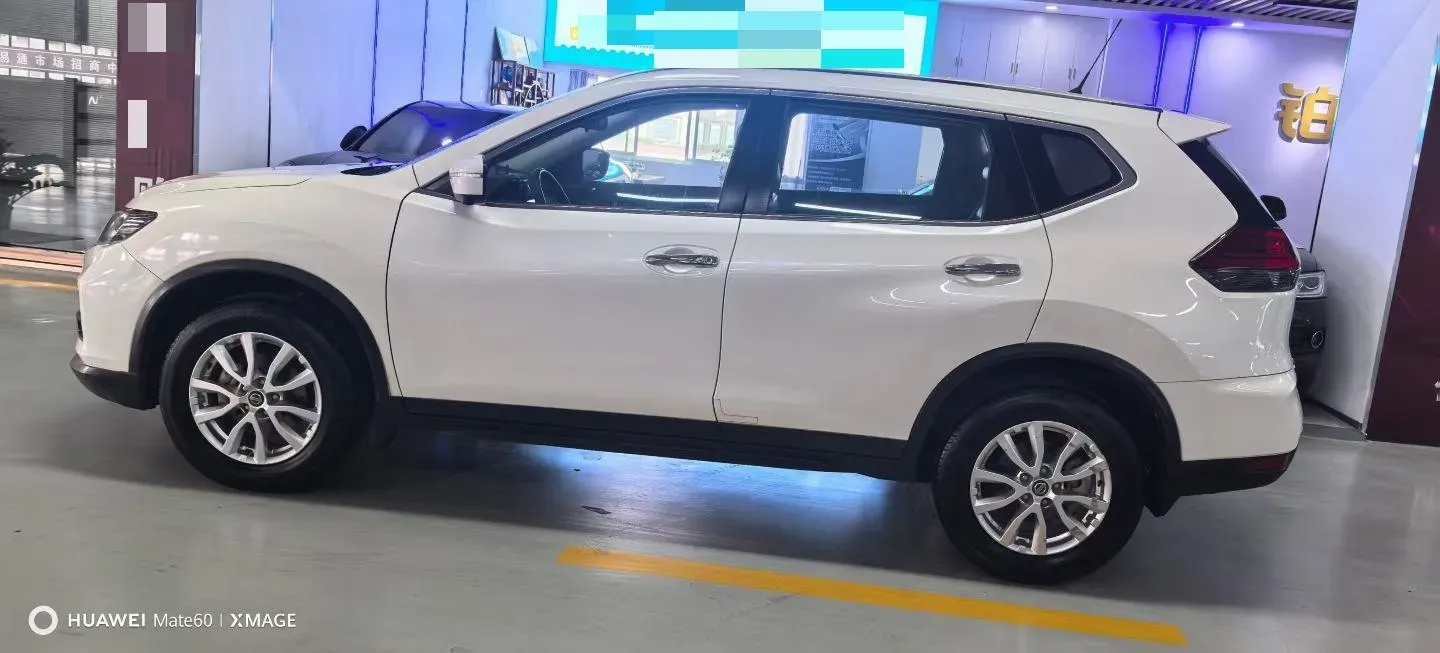 2021 Nissan X-Trail 2.0L 151HP L4 CVT,autocango,china used car exporter,china ev exporter,chinese used car exporter,chinese used ev exporter