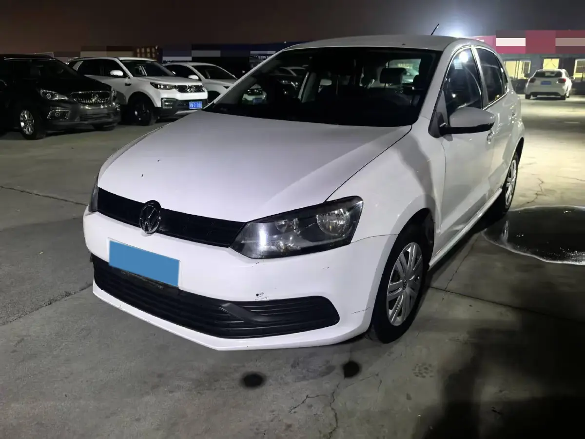 2016 Volkswagen Polo 1.4L 90HP L4 5MT