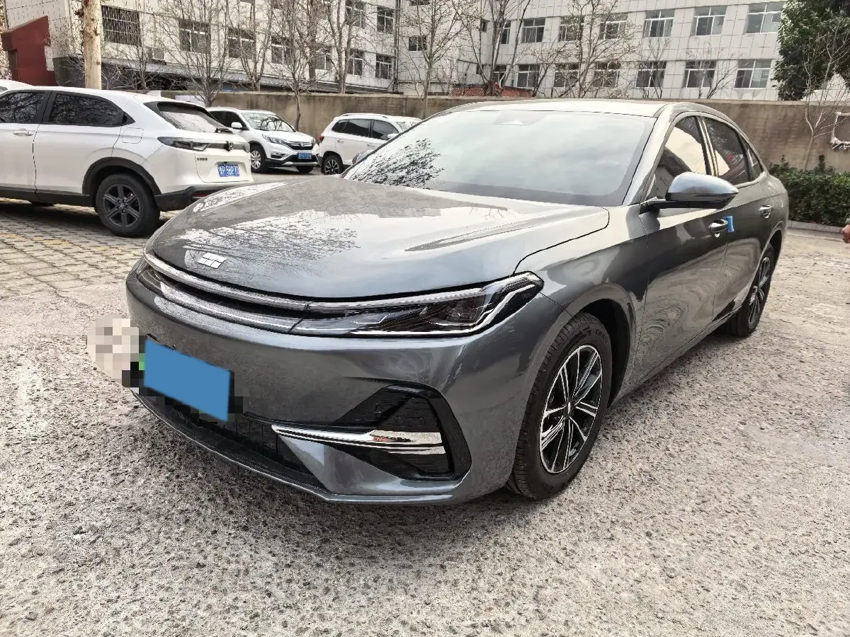 2025 Geely Galaxy A7 1.5L 112HP L4 1DHT PHEV