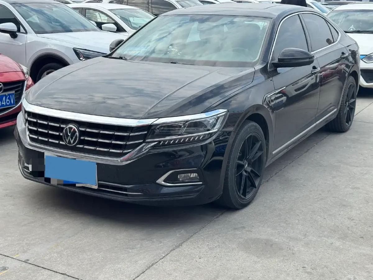 2020 Volkswagen Passat 2.0T 186HP L4 7DCT