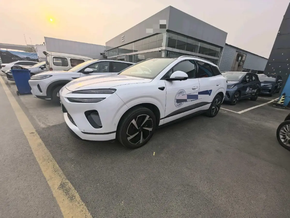 2025 LanDian E5 PLUS 1.5L 95HP L4 E-CVT PHEV