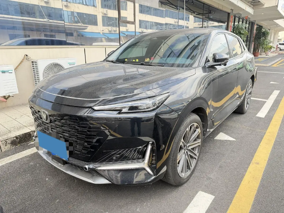 2021 ChangAn UNI-K 2.0T 233HP L4 8AT